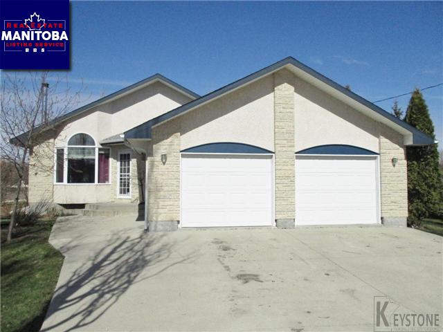 Property 22 Robin Drive Main image