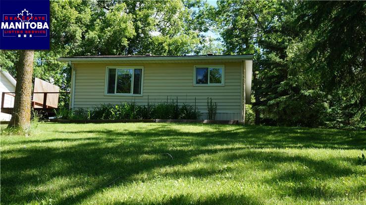 Property 30 Bushs Park img1