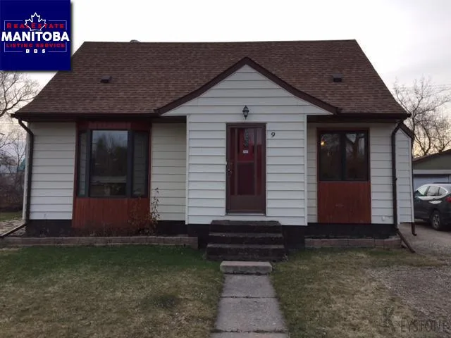 3 Bed House for Sale at 9 Poplar Street, Pine Falls, MB - MLS® #1710381