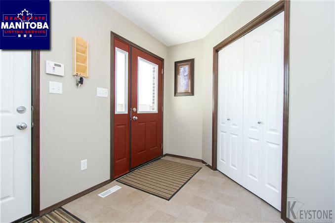 Property 16 Mockingbird Lane img1