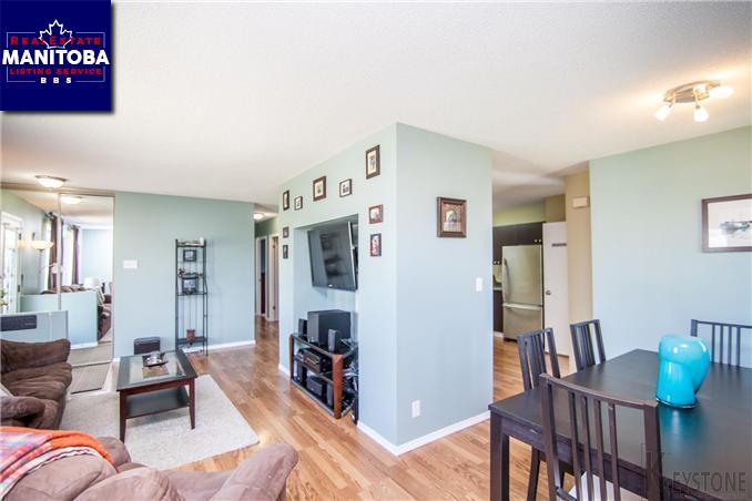 Property 35 Silverwood Bay img1