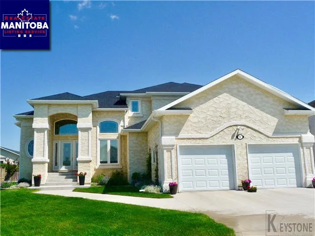 14 Jim Mandryk Crescent, Stonewall
