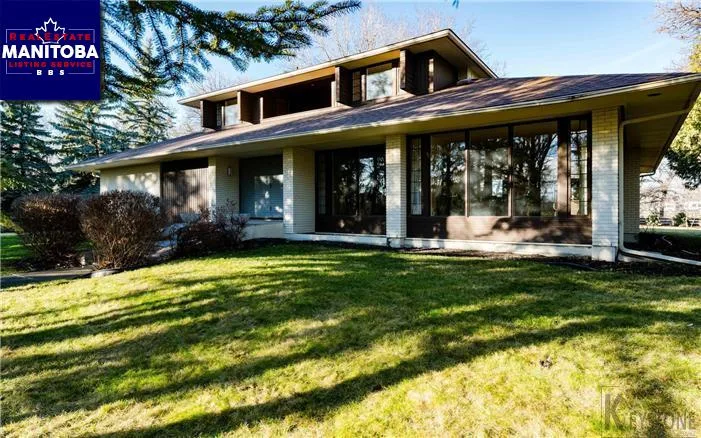 657 Niakwa Road, Winnipeg
