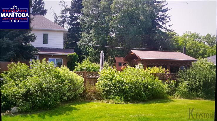 Property 80129 81 Road North img1