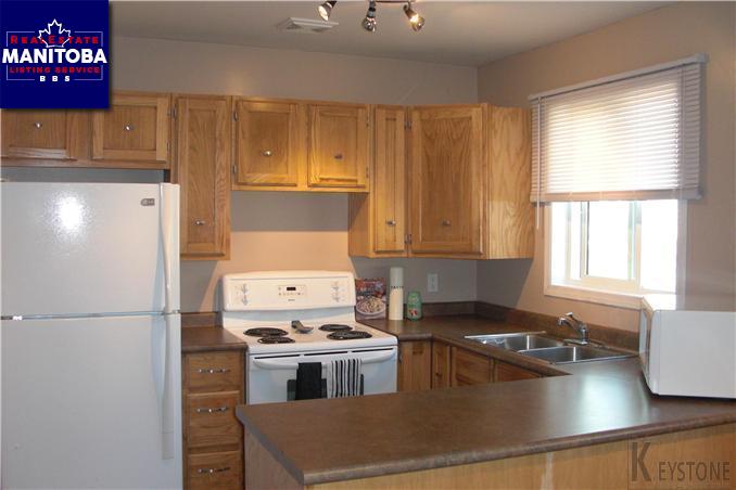 Property 168 5th Street img1