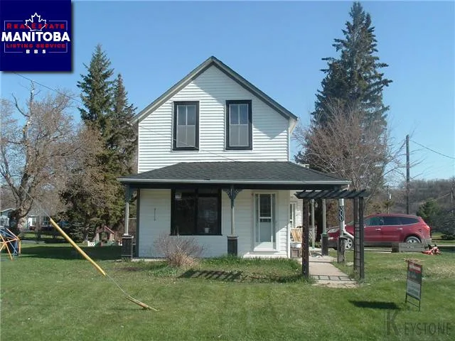 3 Bed House for Sale at 300 Park Street, Wawanesa, MB - MLS® #1710656