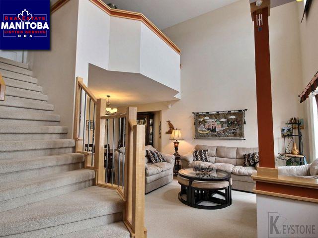 Property 153 Wayfield Drive img1