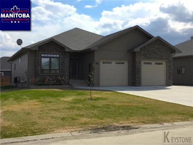 4 Bed House for Sale at 14-575 Townsend Drive, Winkler, MB - MLS® #1710682