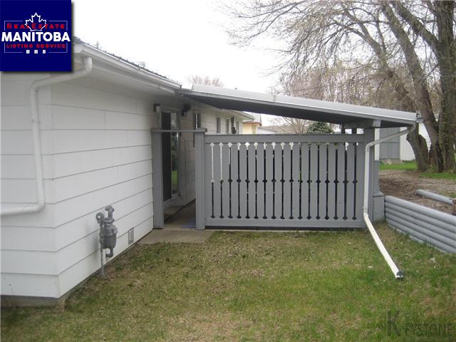 Property 3 Front Street img1