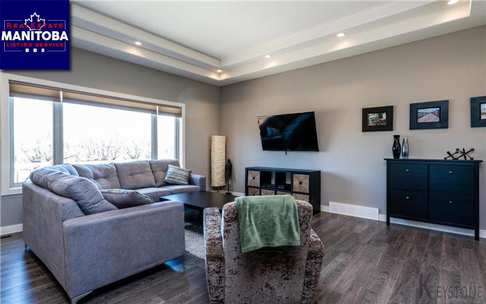 Property 9 Dubois Drive img1