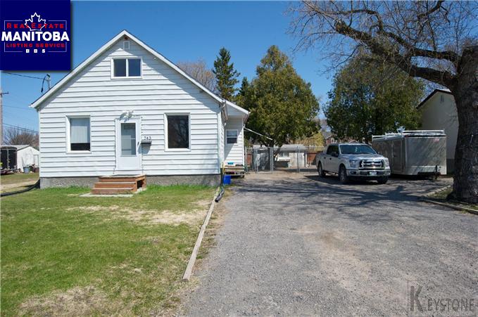 Property 743 Eaton Avenue Main image