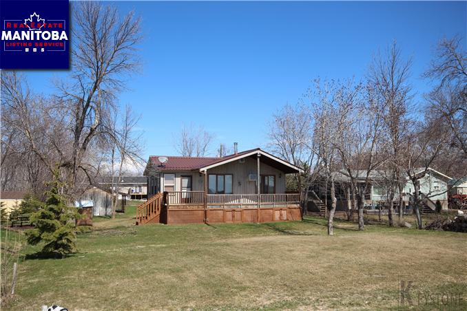 Property 5 Oriole Drive img1