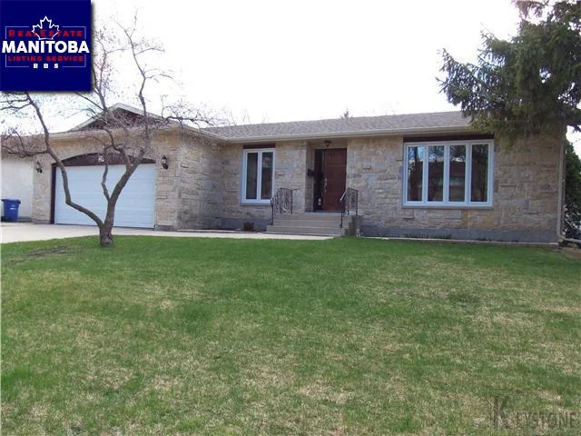 29 Glenbrook Crescent, Winnipeg