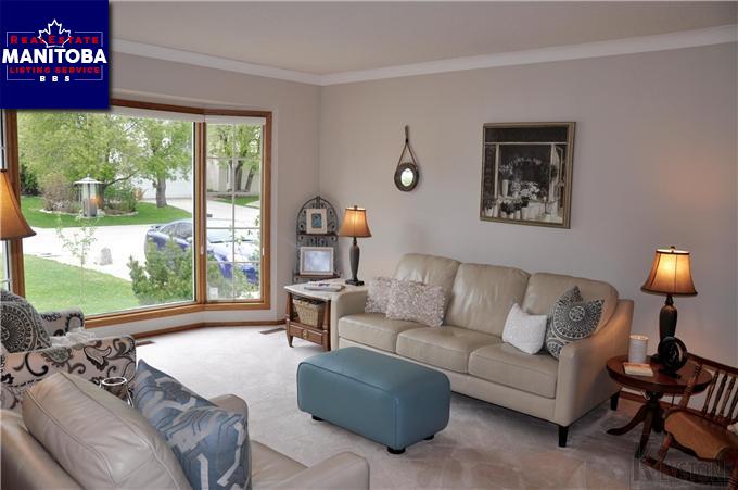 Property 86 Bethune Way img1