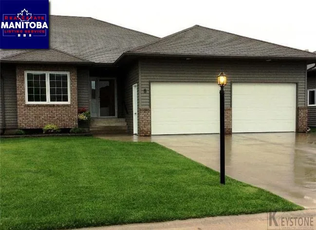 8-559 Greenwood Drive, Morden