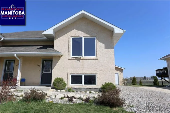 389 3rd Street North, Niverville