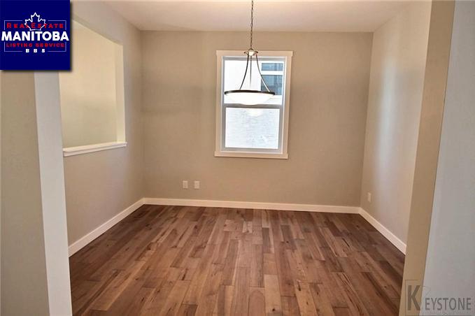 Property 264 Bonaventure Drive East img1