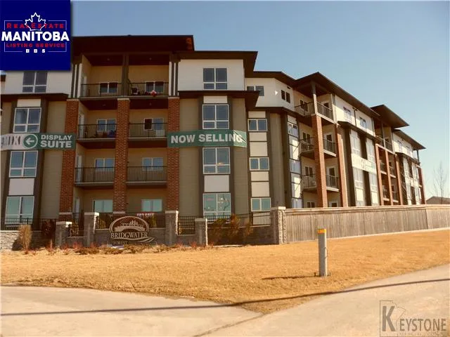 2 Bed Apartment for Sale at 313-10 Hill Grove Point, Winnipeg, MB - MLS® #1711067