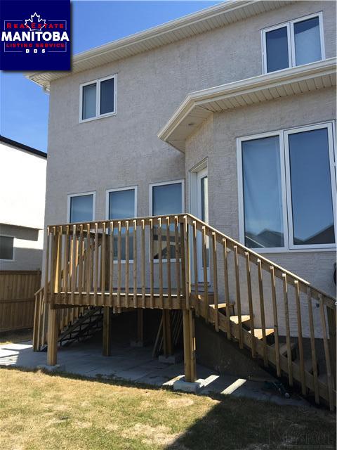 Property 32 Bridgewood Drive img1