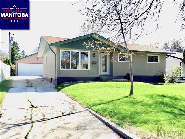 Property 11 Parade Drive Main image