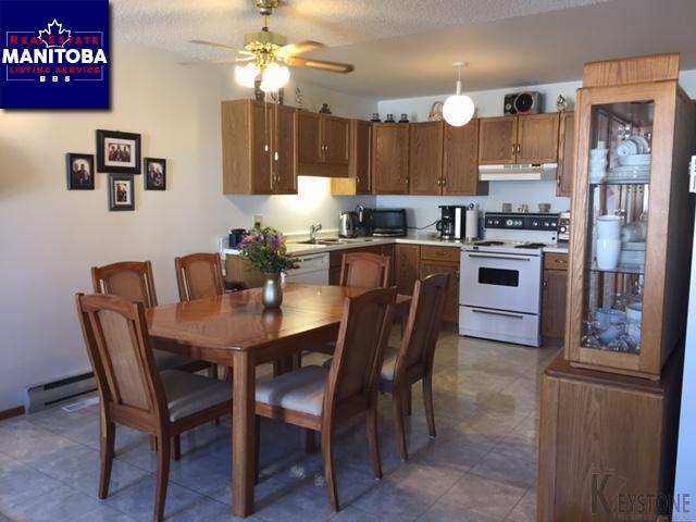 Property 3-135 Main Street South img1