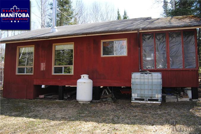 Property 4 Lot 1 Bay img1