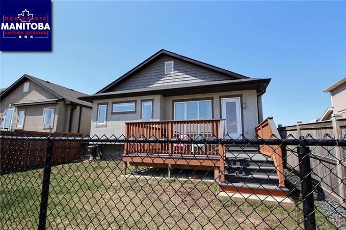 Property 166 Tallgrass Crescent img1