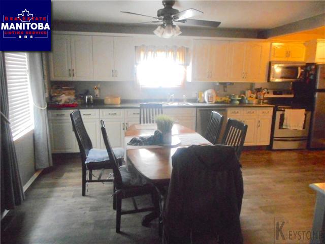 Property 4084 32 Highway img1