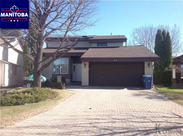 11 Island Cove, Winnipeg
