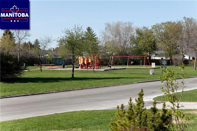 Property 62 Thunder Bay img1