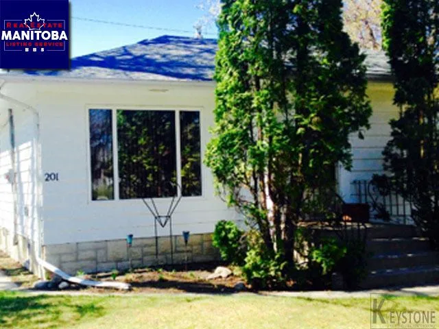 3 Bed House for Sale at 201 Eveline Street, Selkirk, MB - MLS® #1711278