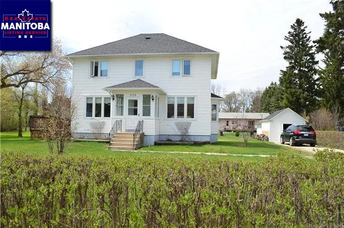 325 Anderson Street, Pilot Mound
