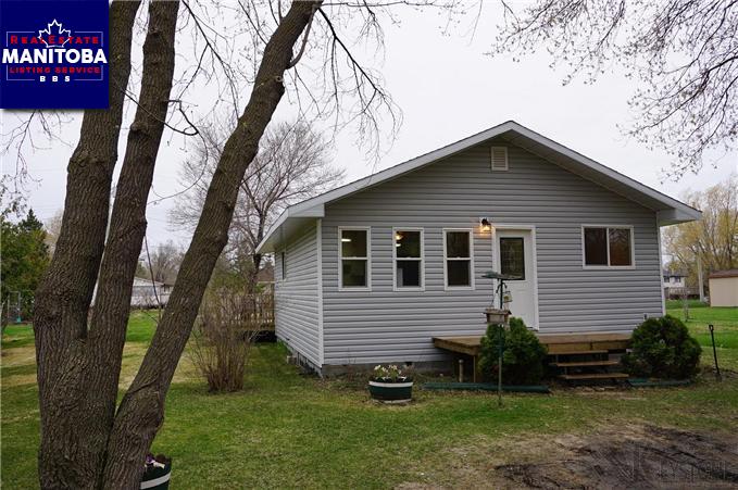 Property 46 Bay Avenue Main image