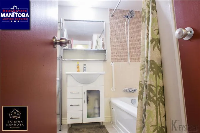 1 Bed Apartment for Sale at 1219-411 Cumberland Avenue, Winnipeg, MB - MLS® #1711436
