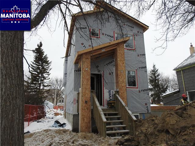 Property 742 Stella Avenue Main image