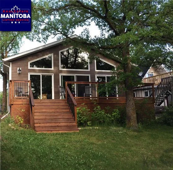 4 Bed House for Sale at 123 Arnhold Street, Gull Lake, MB - MLS® #1711478