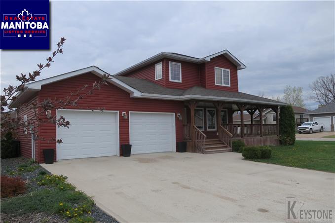 Property 221 Greentree Drive Main image