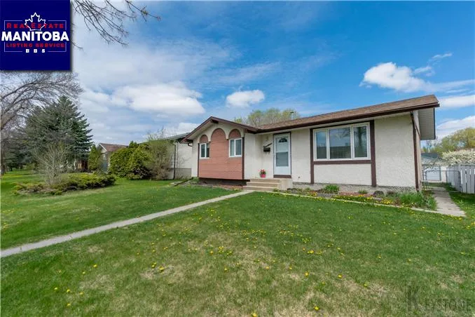 19 Rougeau Avenue, Winnipeg
