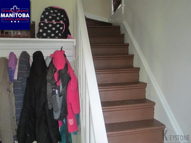 Property 279 Manitoba Avenue img1