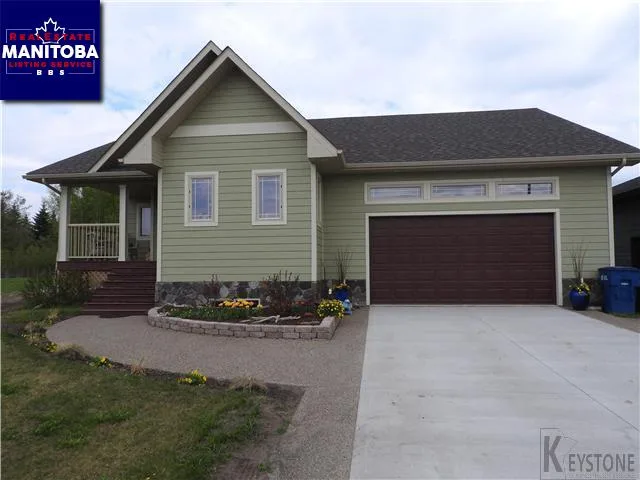 34 Boulton Bay