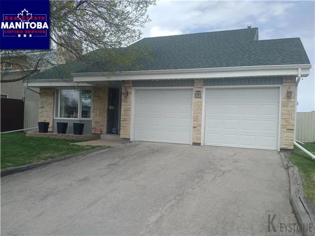 7 Corliss Crescent, Winnipeg