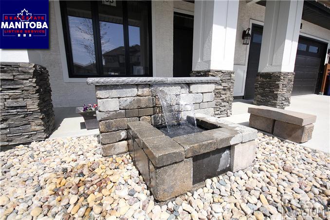 Property 95 Bluemeadow Road img1