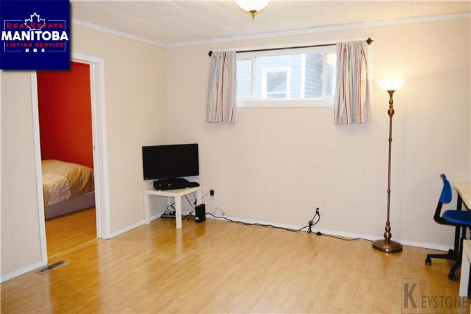 Property 1321 Rosemount Avenue img1