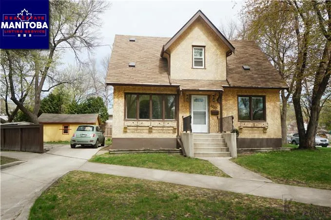 1031 Palmerston Avenue, Winnipeg