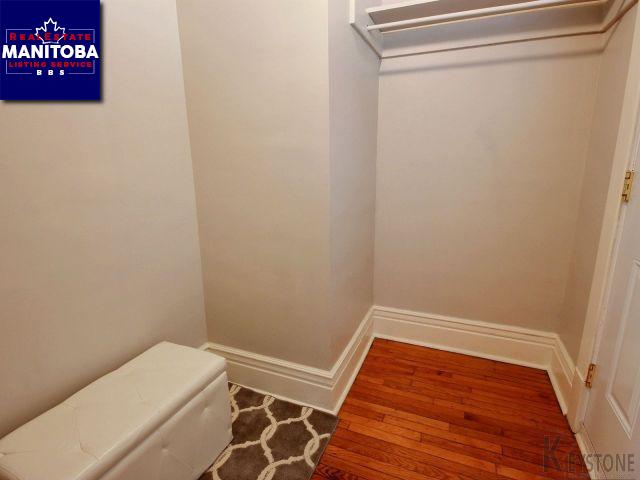 Property 528 Stiles Street img1