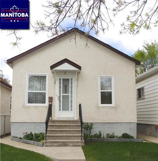 35 Essex Avenue, Winnipeg