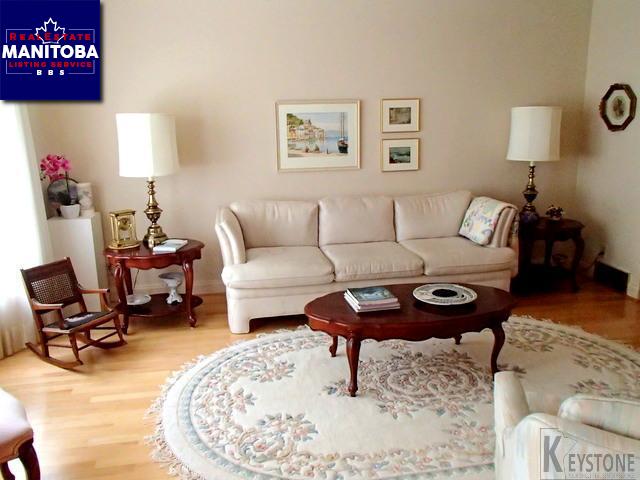 Property 157 Maplewood Avenue img1
