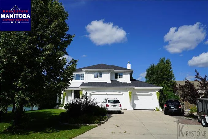 157 Park Place West, Winnipeg