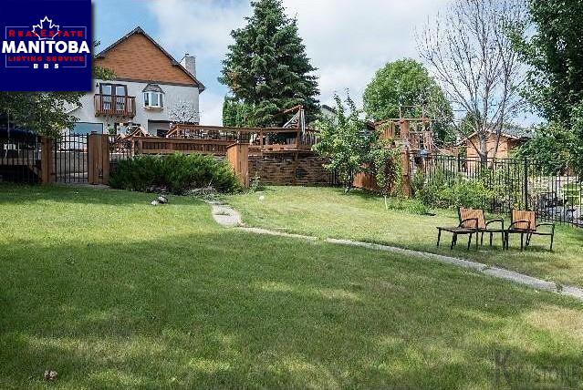 Property 119 Eastcote Drive img1