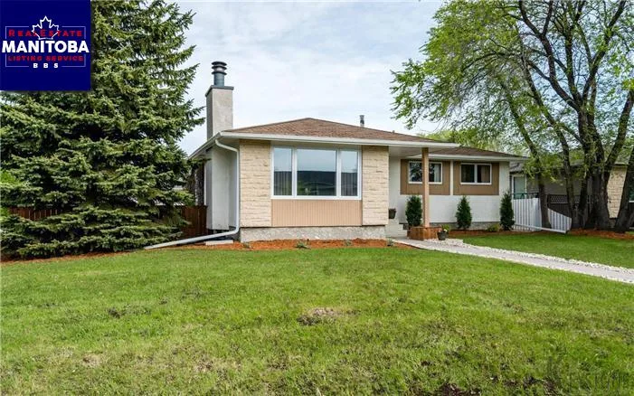 111 Brentford Road, Winnipeg